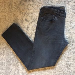 Black American Eagle “Extreme Flex 4” Jeans